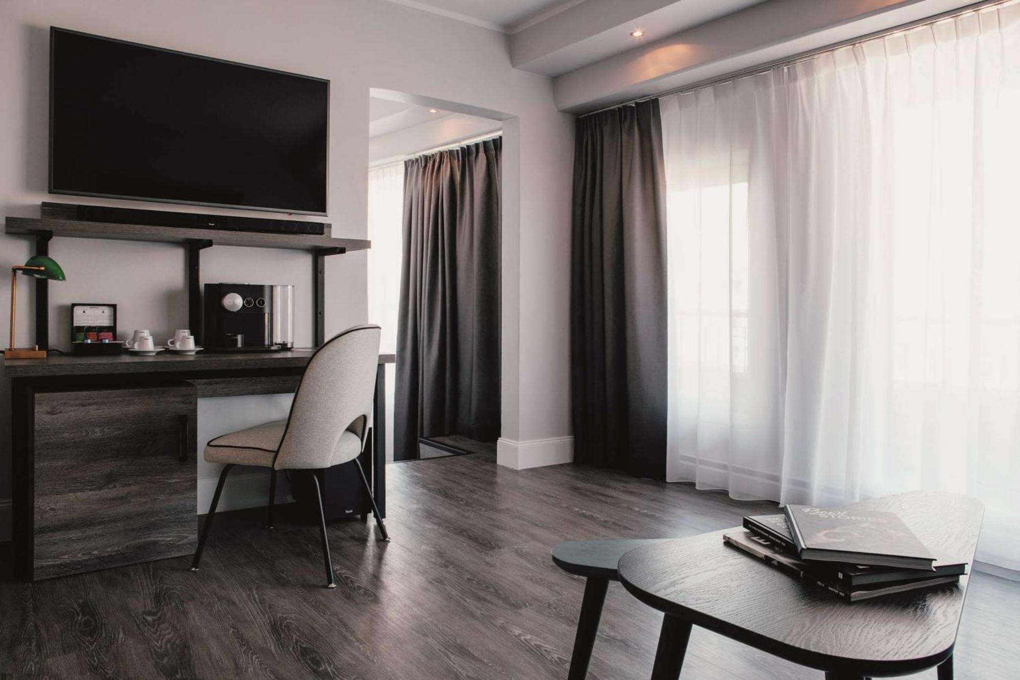 Hotel Berlin, Berlin, A Member Of Radisson Individuals Exterior photo