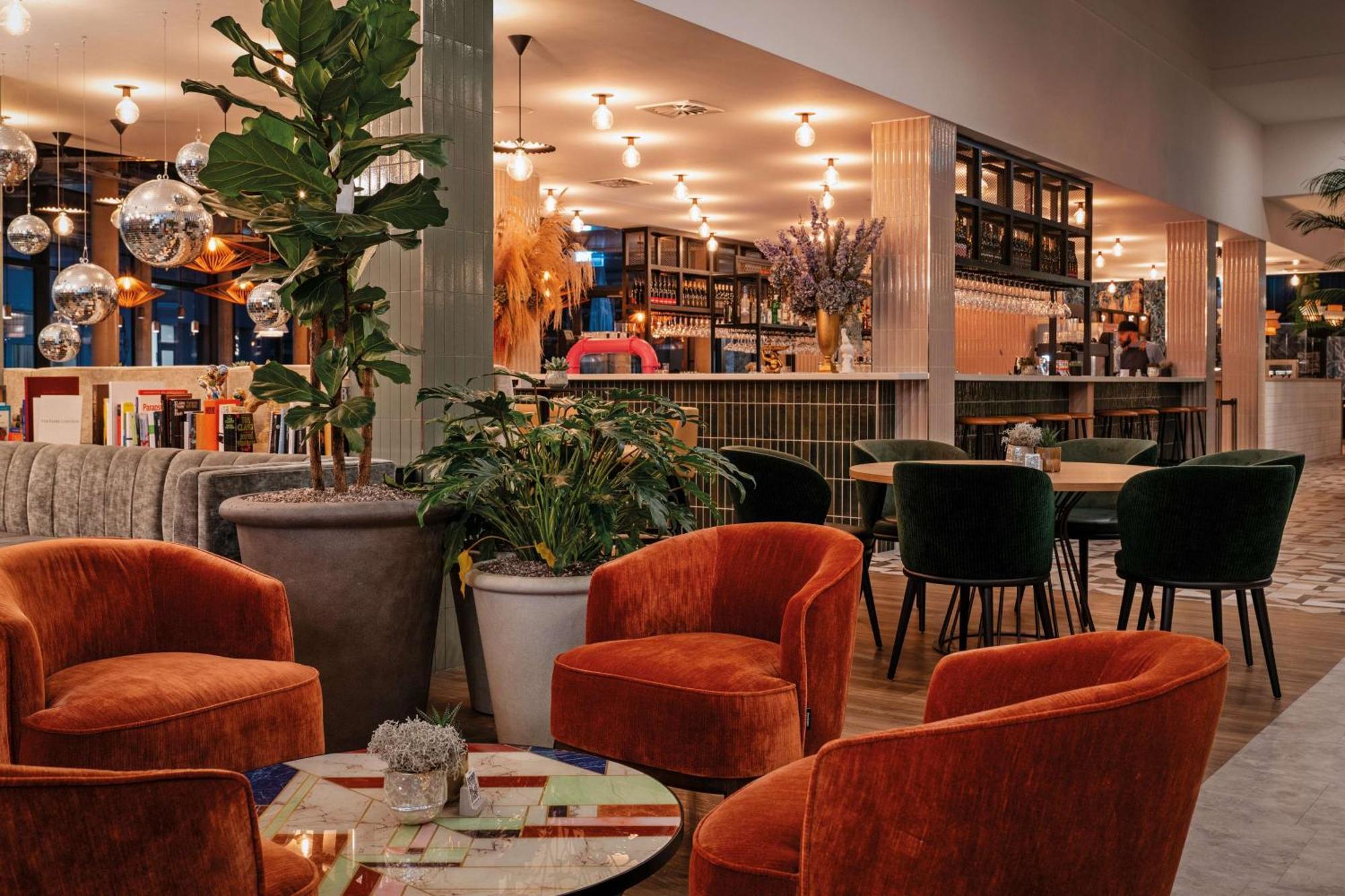 Hotel Berlin, Berlin, A Member Of Radisson Individuals Exterior photo